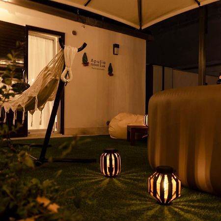 Ferienwohnung Apulialux Penthouse & Garden Con Spa In Centro Bari Exterior foto